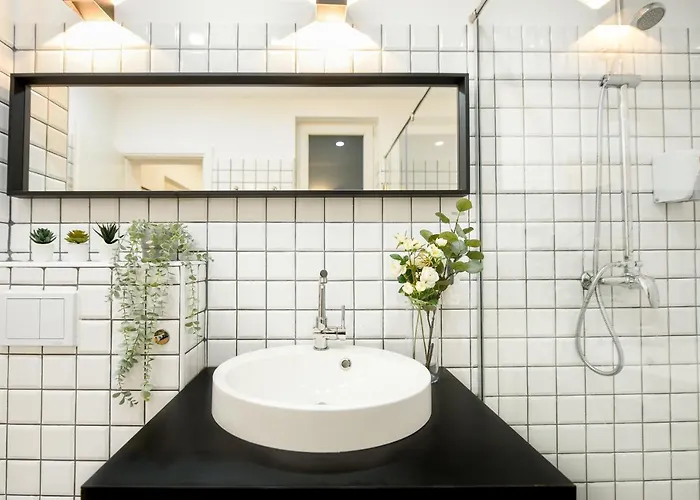 Apartment Sweet Home. Stylish Near Cismigiu *