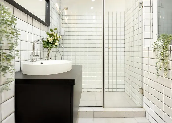 Sweet Home. Stylish Near Cismigiu Apartament