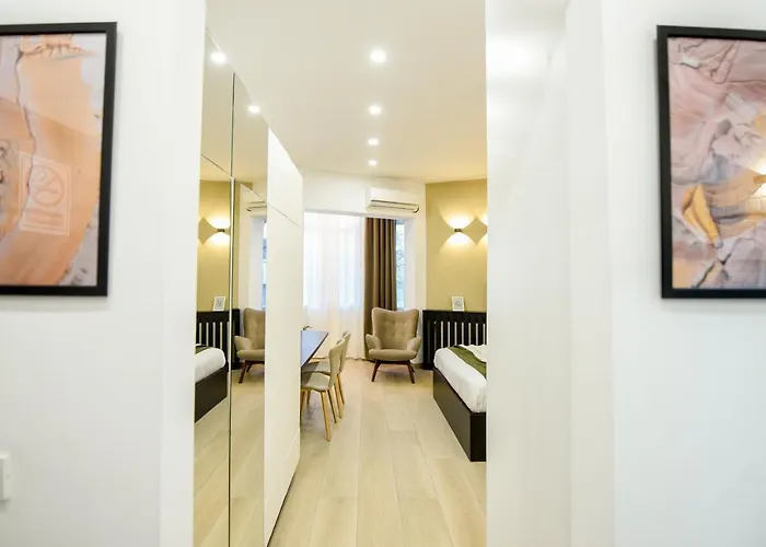Sweet Home. Stylish Near Cismigiu Apartment