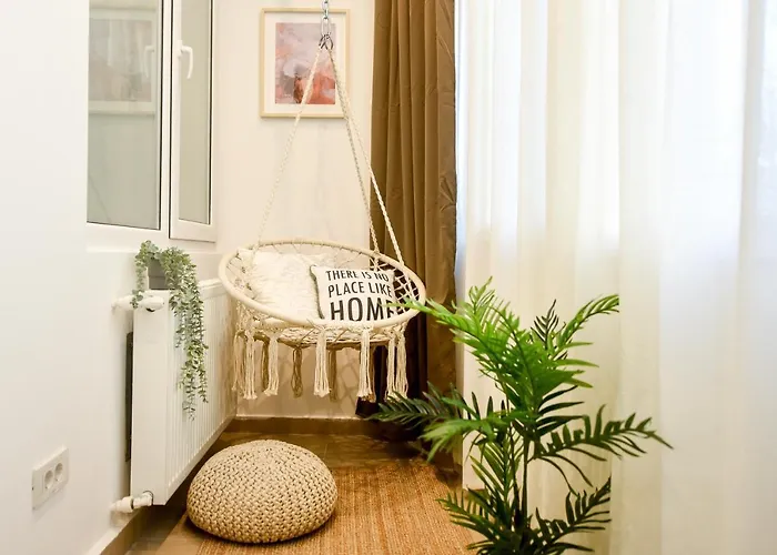 Sweet Home. Stylish Near Cismigiu Apartment
